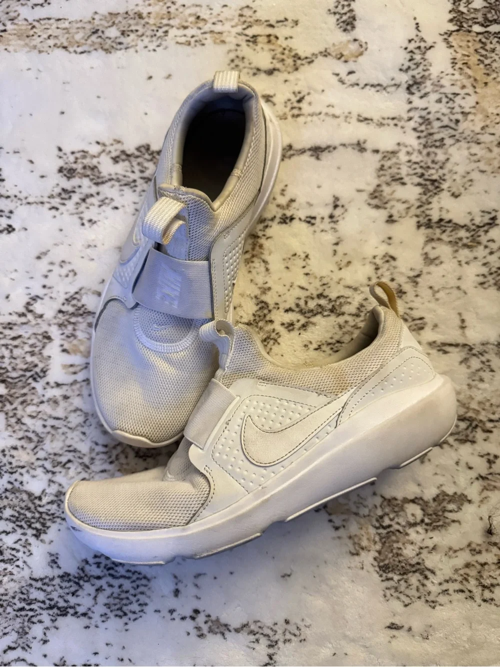 Nike Women’s AD Comfort Triple White